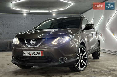 Nissan Qashqai  2015