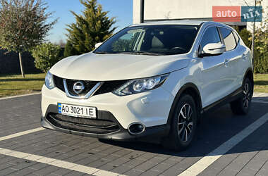 Nissan Qashqai  2015