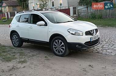 Nissan Qashqai  2013