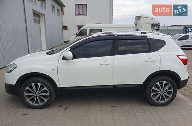 Nissan Qashqai  2010