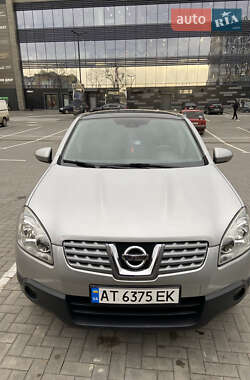 Nissan Qashqai  2009