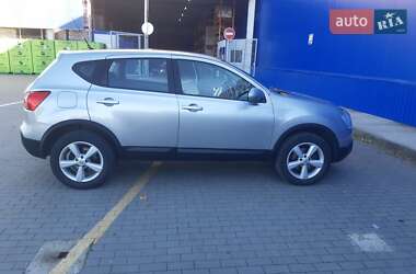 Nissan Qashqai  2010