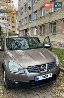 Nissan Qashqai  2009