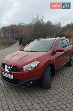 Nissan Qashqai  2011