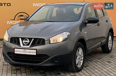 Nissan Qashqai  2012