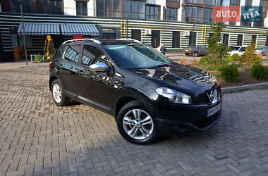 Nissan Qashqai  2011