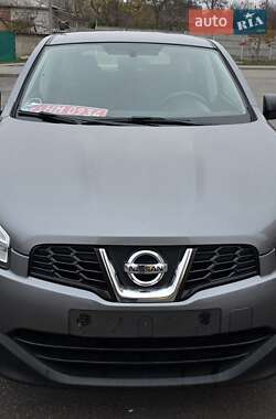 Nissan Qashqai  2012