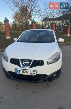 Nissan Qashqai  2012