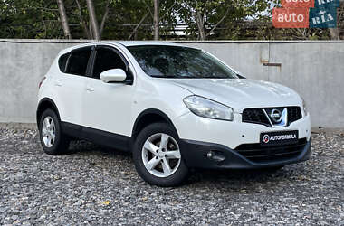 Nissan Qashqai  2012