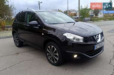 Nissan Qashqai  2011