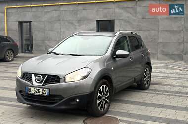 Nissan Qashqai  2012