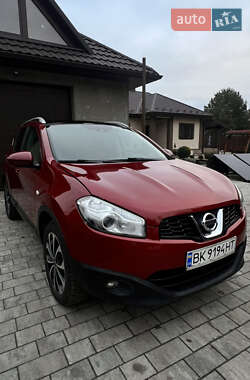 Nissan Qashqai  2012