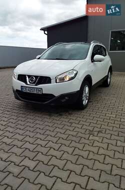 Nissan Qashqai  2012