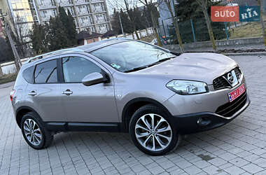 Nissan Qashqai  2012