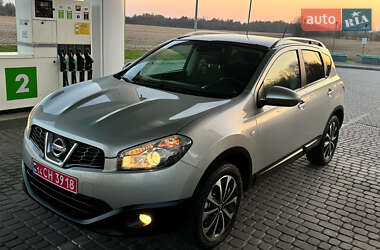 Nissan Qashqai  2012