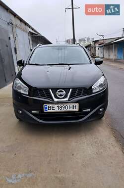 Nissan Qashqai  2013