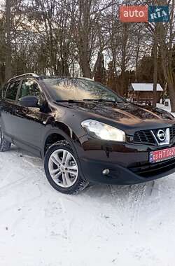 Nissan Qashqai  2010