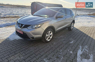 Nissan Qashqai  2015