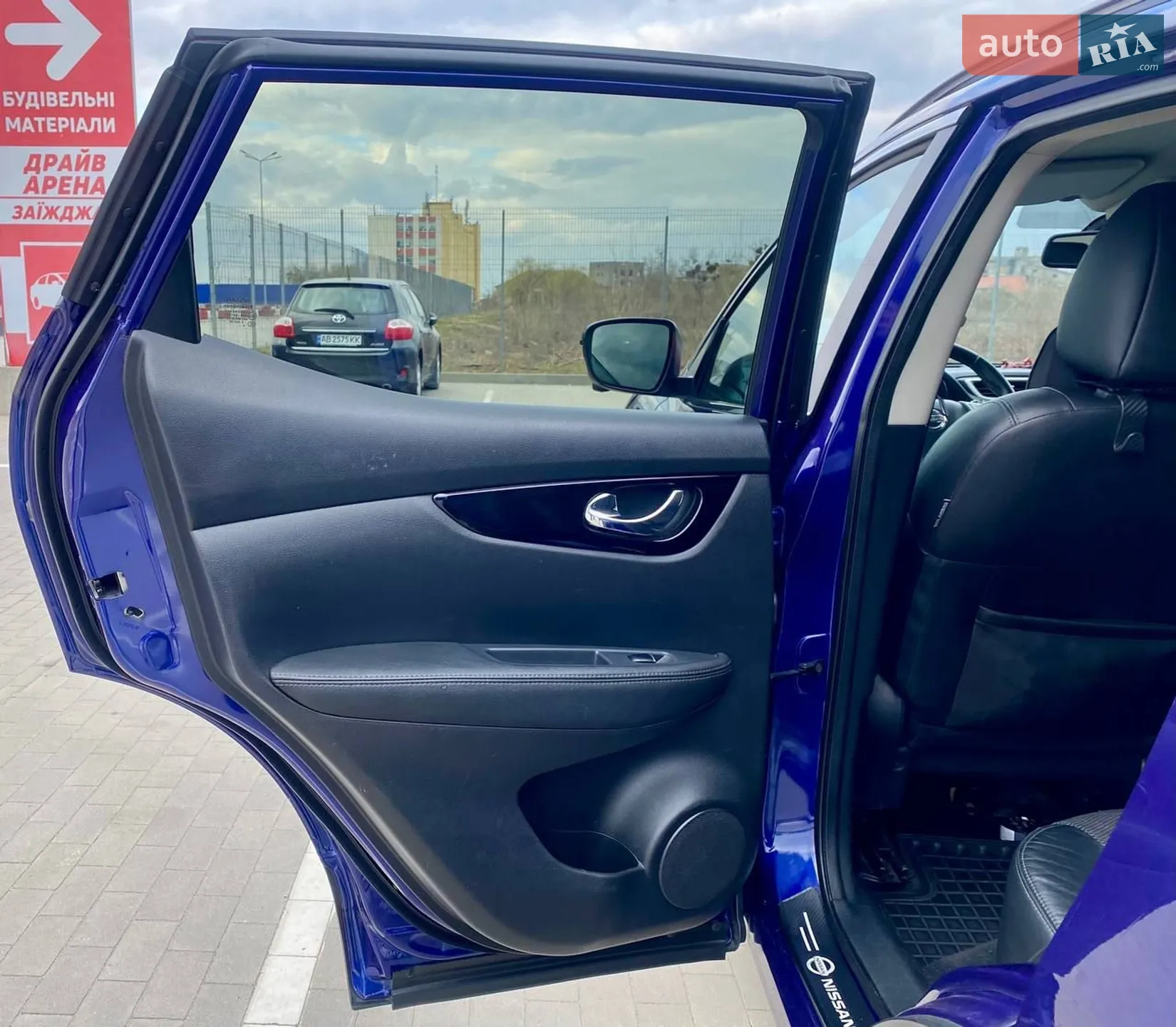 Nissan Qashqai 2015 VIN SJNFEAJ11U1544995 фото оголошення 18 з 32