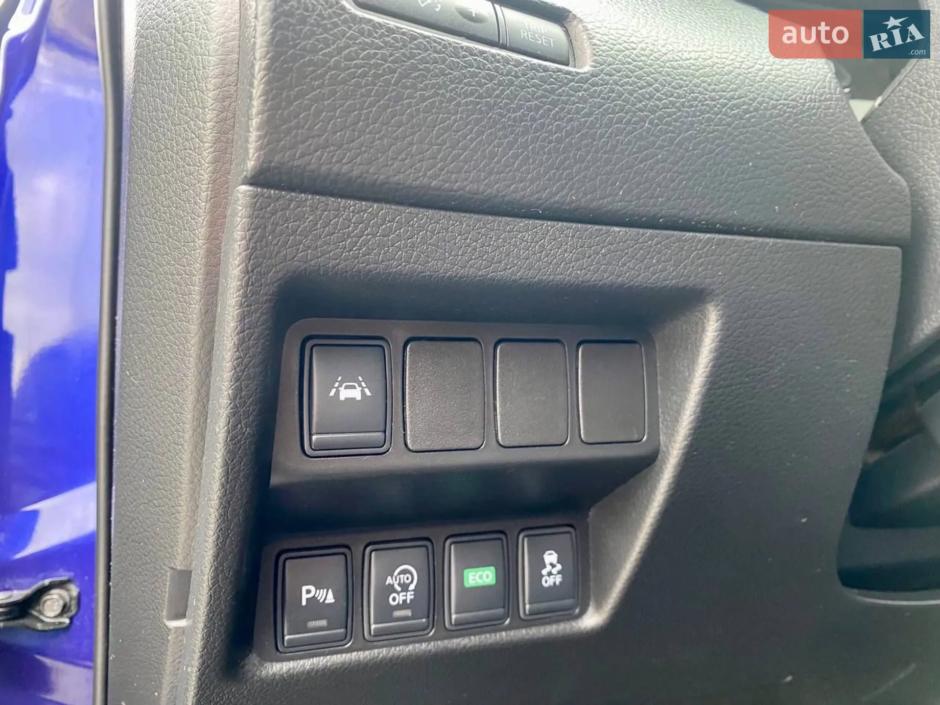 Nissan Qashqai 2015 VIN SJNFEAJ11U1544995 фото оголошення 28 з 32