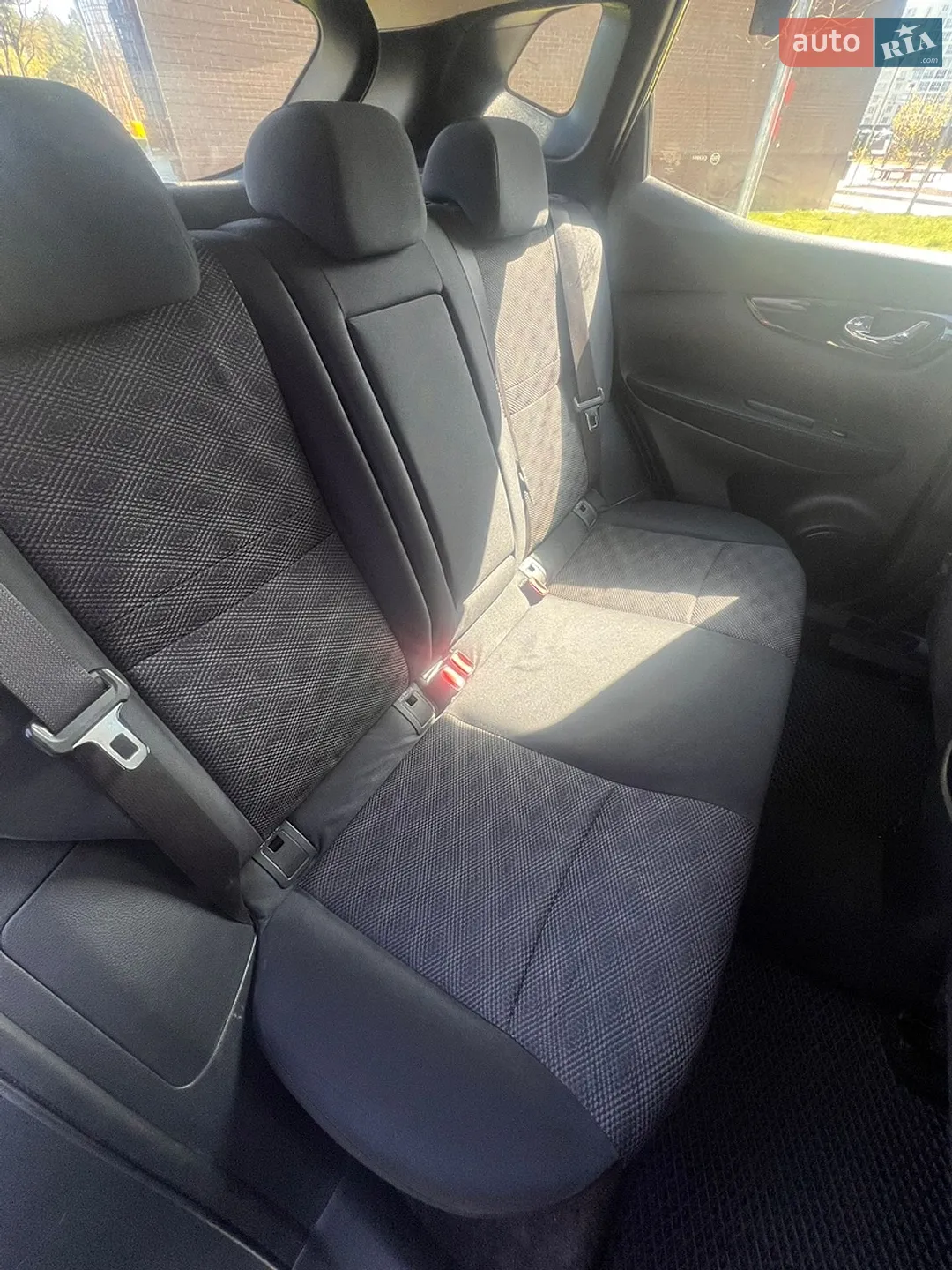 Nissan Qashqai 2015 VIN SJNFDAJ11U1355734 фото оголошення 5 з 10