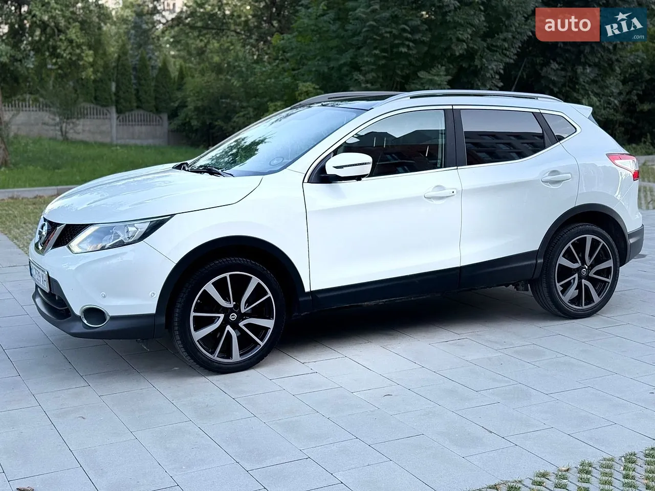 2014 Nissan Qashqai - мініатюра 2