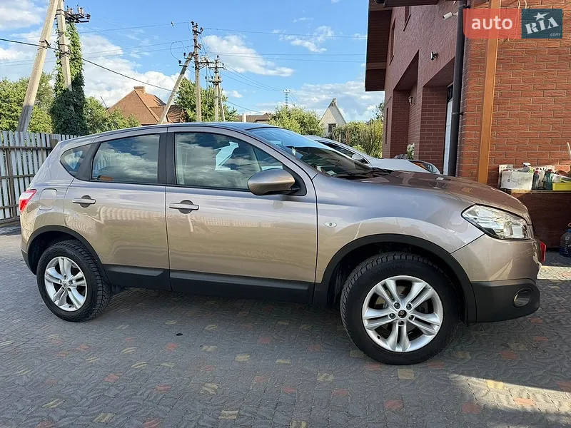 Nissan Qashqai 2013