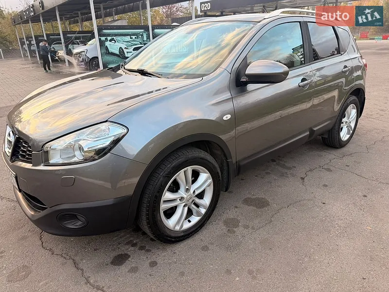 Nissan Qashqai