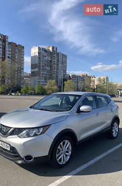 Nissan Rogue Sport  2018
