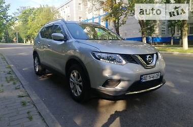 Nissan Rogue SV awd 2015