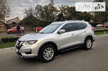 Nissan Rogue  2017