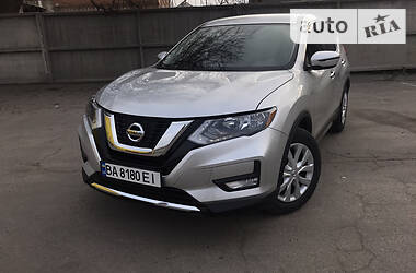 Nissan Rogue  2016