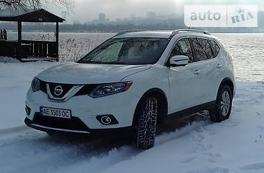 Nissan Rogue  2016