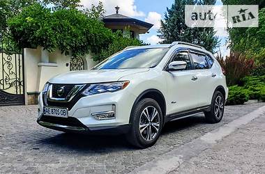 Nissan Rogue SL awd Hybrid 2017