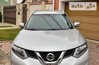 Nissan Rogue  2016