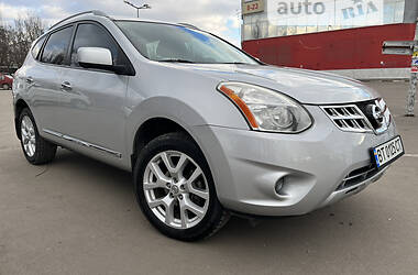 Nissan Rogue  2012