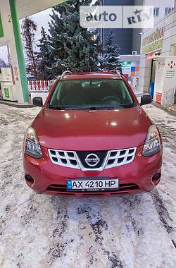 Nissan Rogue  2014