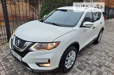 Nissan Rogue  2017