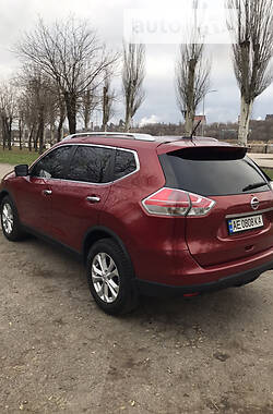 Nissan Rogue  2015