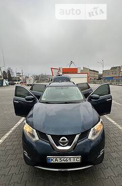 Nissan Rogue  2015