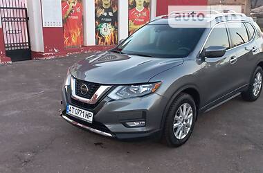 Nissan Rogue  2019