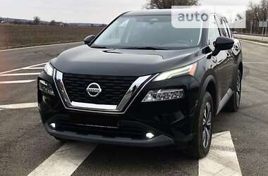 Nissan Rogue  2021