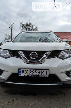 Nissan Rogue  2015