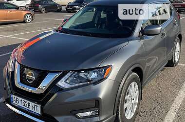 Nissan Rogue  2017