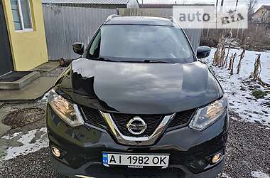 Nissan Rogue  2016