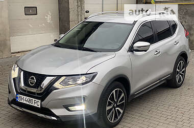 Nissan Rogue  2019