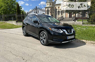 Nissan Rogue  2019