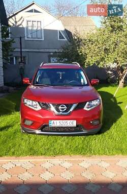 Nissan Rogue  2015