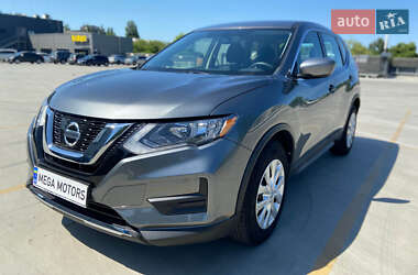 Nissan Rogue  2017