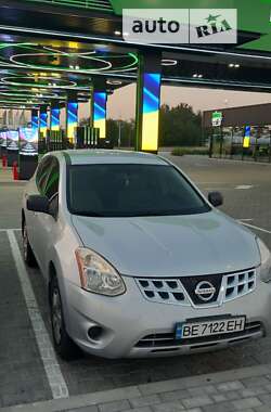 Nissan Rogue  2013